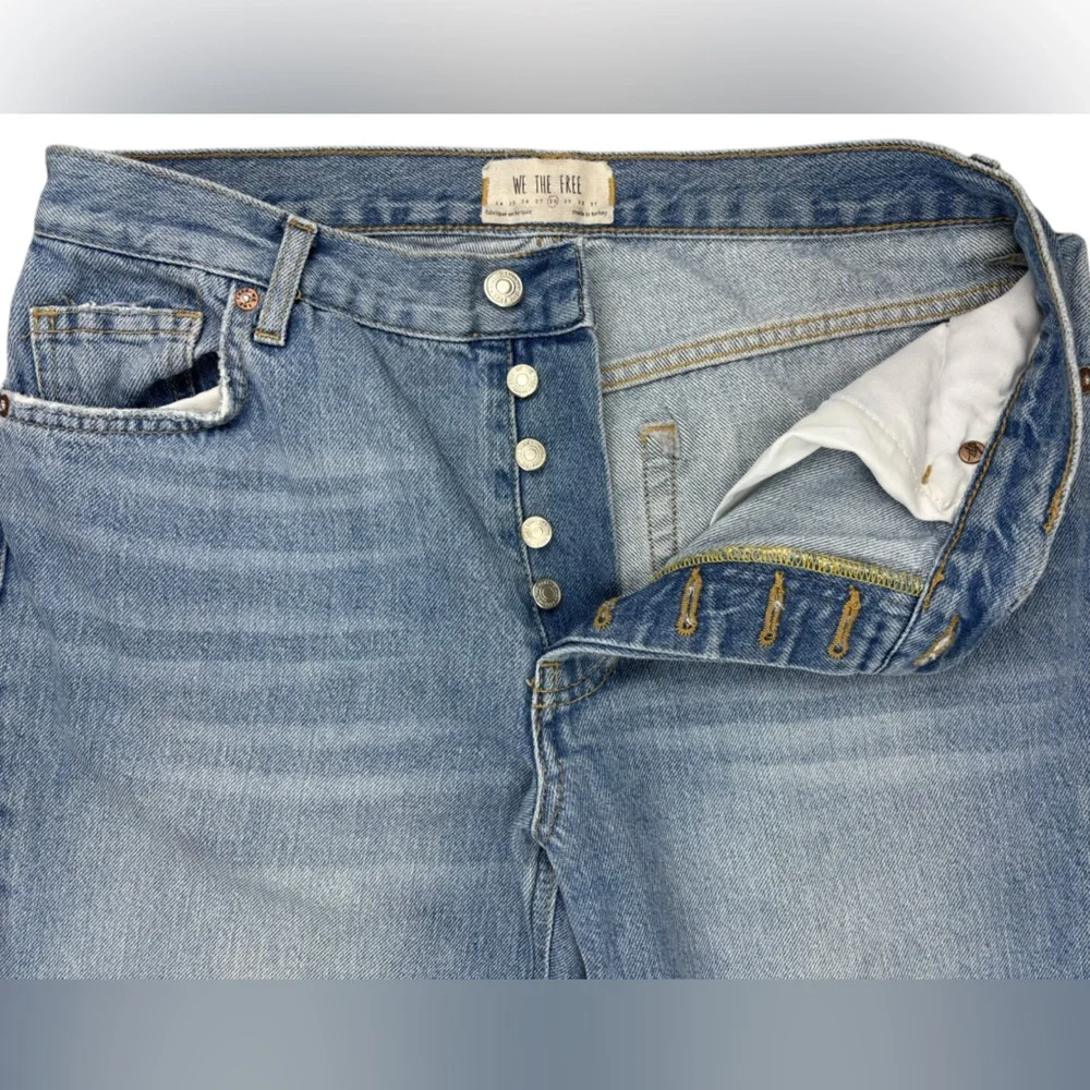 We The Free- Distressed Raw Hem Jeans- 28- Excellent‎ Condition!!!